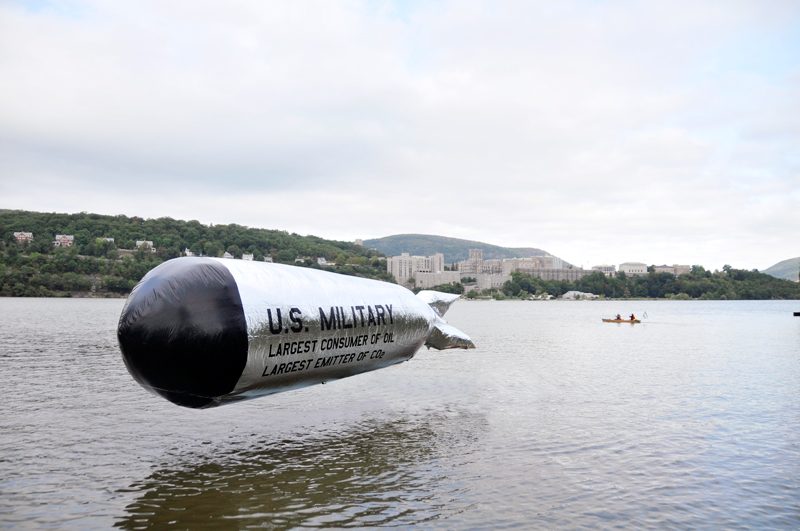 The carbon bomb hovering above the Hudson river. Image by Ellen Davidson